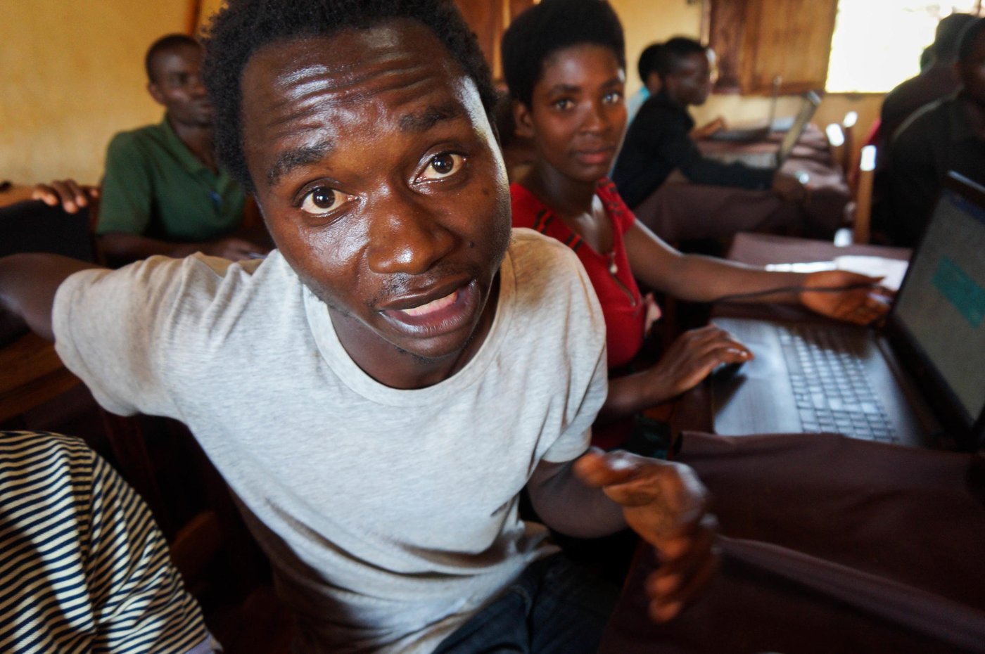 Nkurunziza Prospoer, 21, from Burundi
“Youth in the other courses get startup-kits after they graduate, what are we supposed to do?”
“I’ve been here since 2016. I want you to help me find a place where I can study further, outside the camp.”
“If they say you have to return, one hundred per cent I would not want to do it. I have no family there. It’s just me, my wife and child here.”
• Whilst other youth in our vocational programmes are set up with the means to start their own business after the course is complete, this option is too expensive for a computer programme.
Photo: Guri Romtveit/NRC