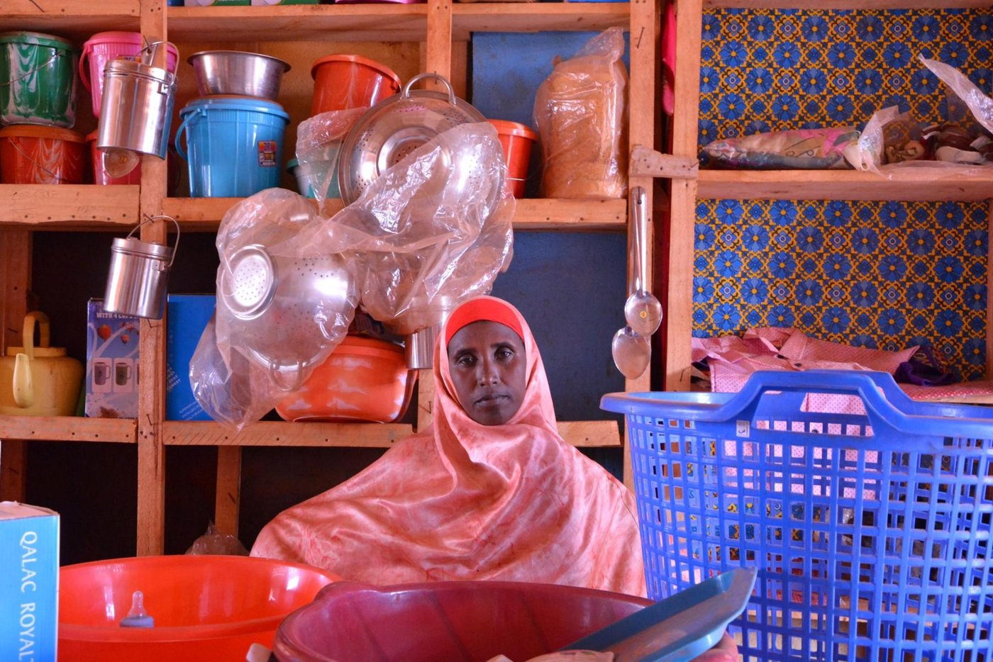 Hawo Buyo, 38, is a businessperson and a mother of ten children living in Baidoa, Somalia. Her family has been displaced from Mogadishu and then Dhuxuley due to conflict and droughts. “We moved to Baidoa in this IDP settlement because we were displaced by conflicts in conflicts and severe droughts due to conflict.”