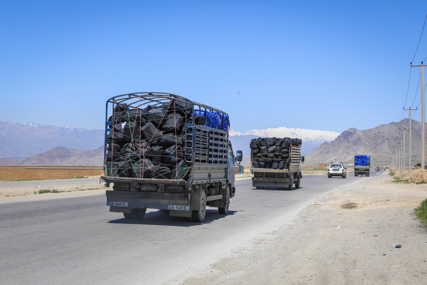 Trucks loaded with hygiene kits are on their way to Barikab, some 15km out of Kabul city. Hundreds of displaced and refugee-returning families are living in this settlement without basic hygiene supplies to keep them safe during the COVID-19 pandemic. 

NRC with the generous contribution of the Norwegian Ministry for Foreign Affairs (NMFA) distributed over 10,000 hygiene kits across the country, including 600 in this settlement. 

Photo: Enayatullah Azad / NRC