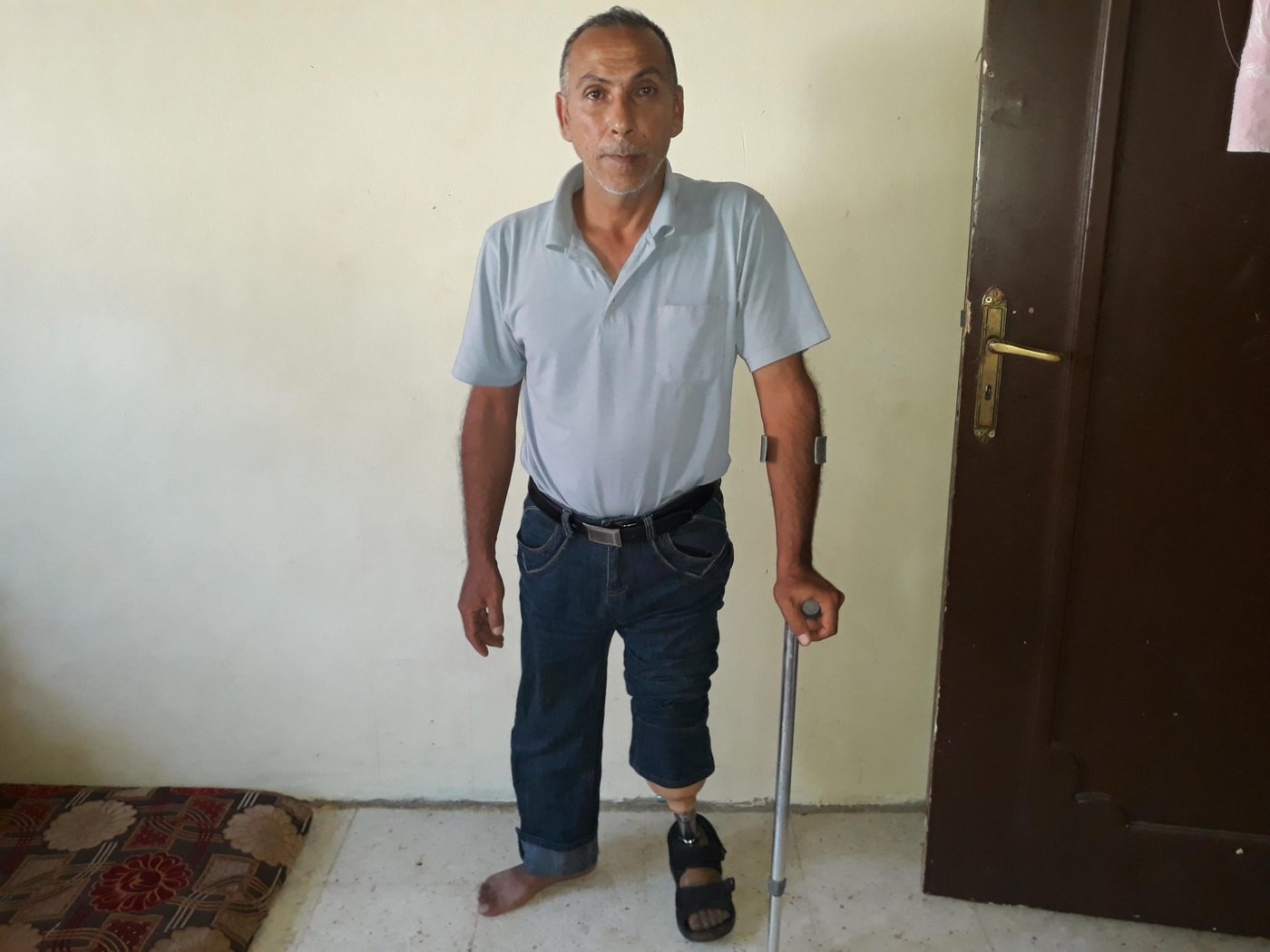 “In Lebanon, the Red Cross gave me with a prosthesis to help me with my daily activities,” says Zayno. “Moving around or carrying grocery wasn’t a big challenge for me before because I would use public transportation all the time. But now as everything is becoming more expensive, including transportation costs, I am forced to walk which is difficult. The excessive use of my artificial limb has caused it to wear out so sometimes when I try getting up in the morning I fall down and I can’t afford buying a new one due to the crisis.”

Photo: Khalid Wehbi/NRC